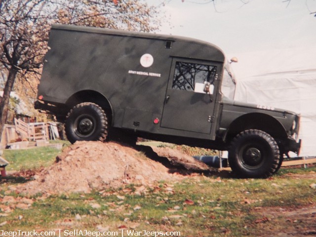 1967 M725 Kaiser Jeep Ambulance