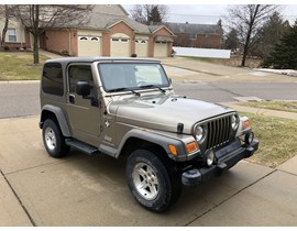 2005 Wrangler Hard and Soft Top Included 4