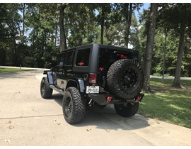 2017 Jeep Wrangler Unlimited Sahara 4x4 3