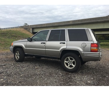 1998 Jeep Grand Cherokee Limited 1
