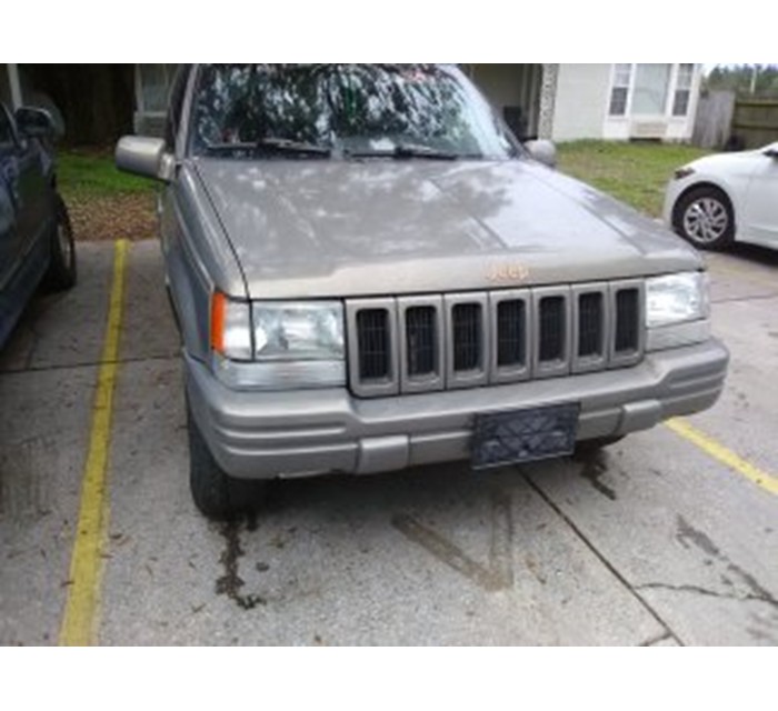 Classic 1997 Limited Grand Cherokee 1