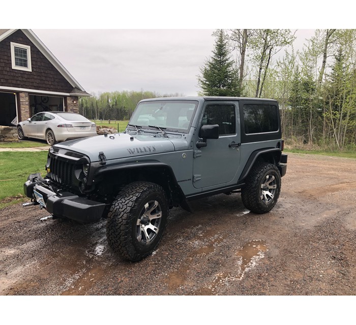 2015 Willys with extra tires and extra mods 6