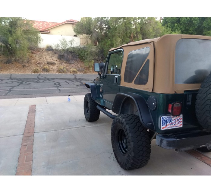 1999 Jeep Wrangler Sahara 5
