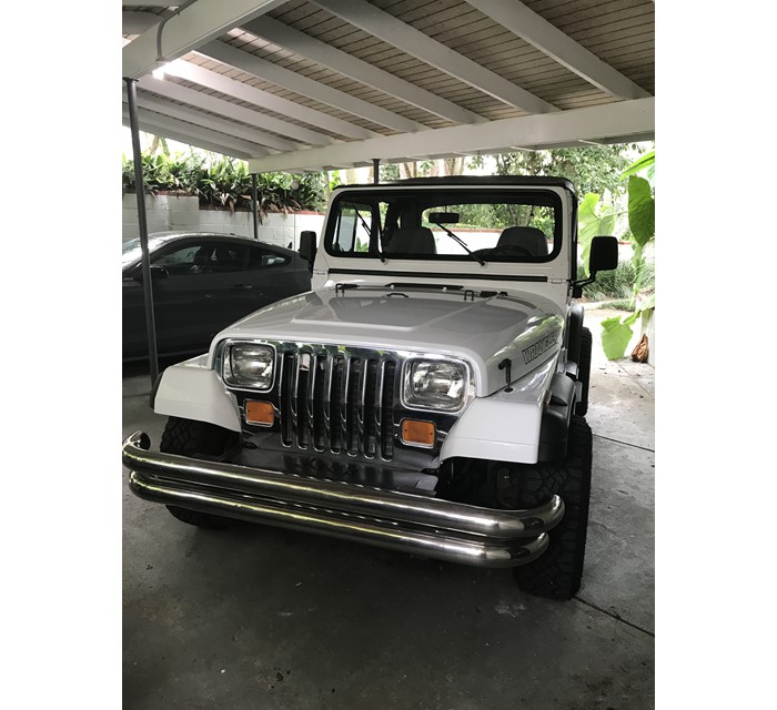 1990 Jeep Wrangler 1