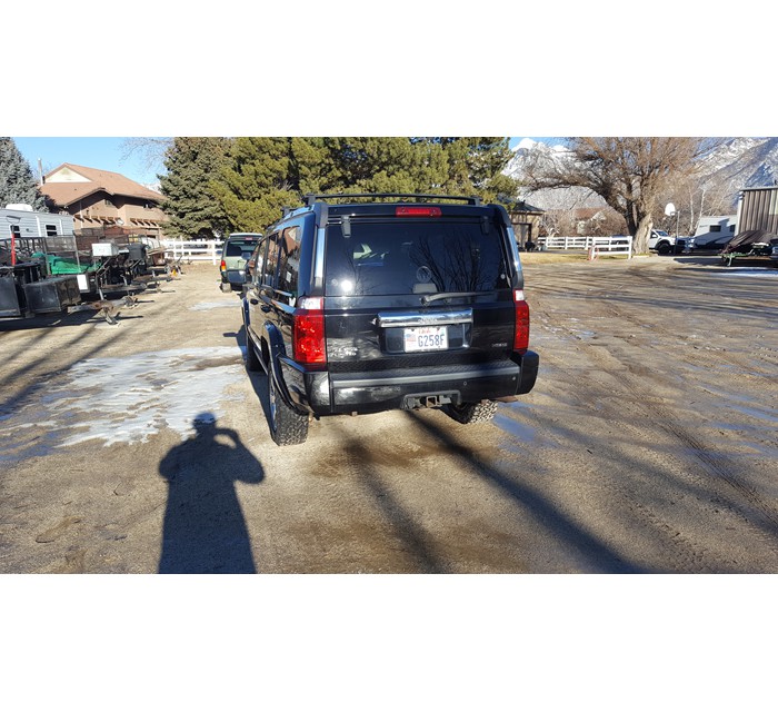 2007 Jeep Commander Limited 3