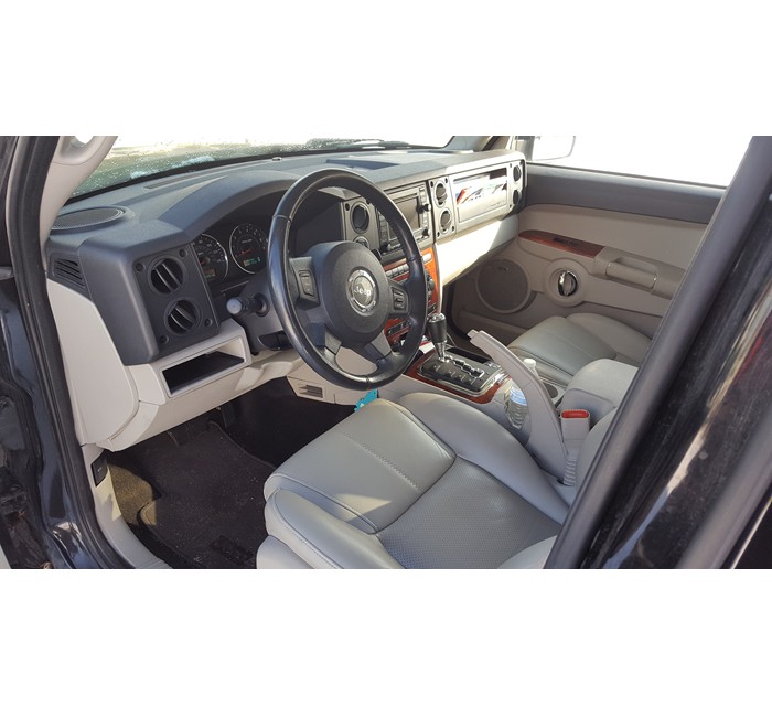 2007 Jeep Commander Limited 4