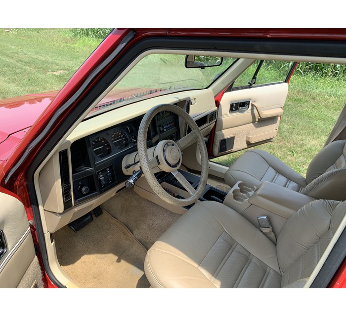 1990 Jeep Cherokee Limited 3