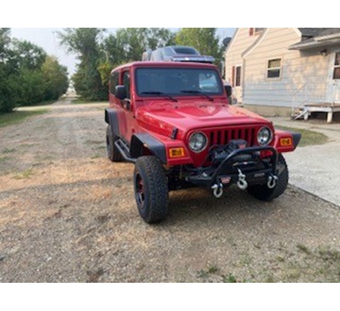 2005 LJ in Excellent Condition