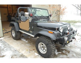 1983 Jeep CJ-7 Laredo V8 3