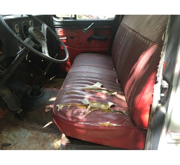 1961 Willys Jeep truck 226-6 4x4 9