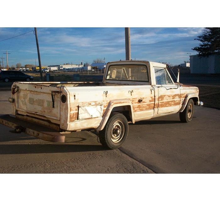 1964 Jeep J-300 Gladiator 4x4 Pick Up 1