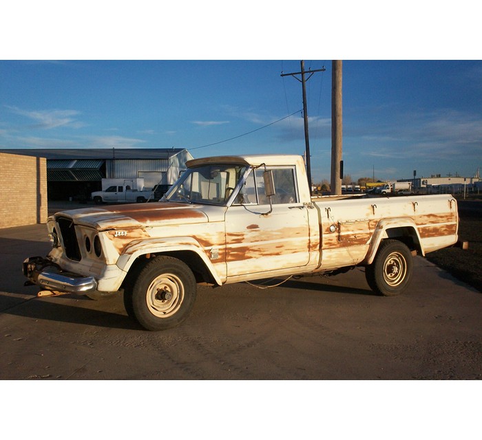 1964 Jeep J-300 Gladiator 4x4 Pick Up 4