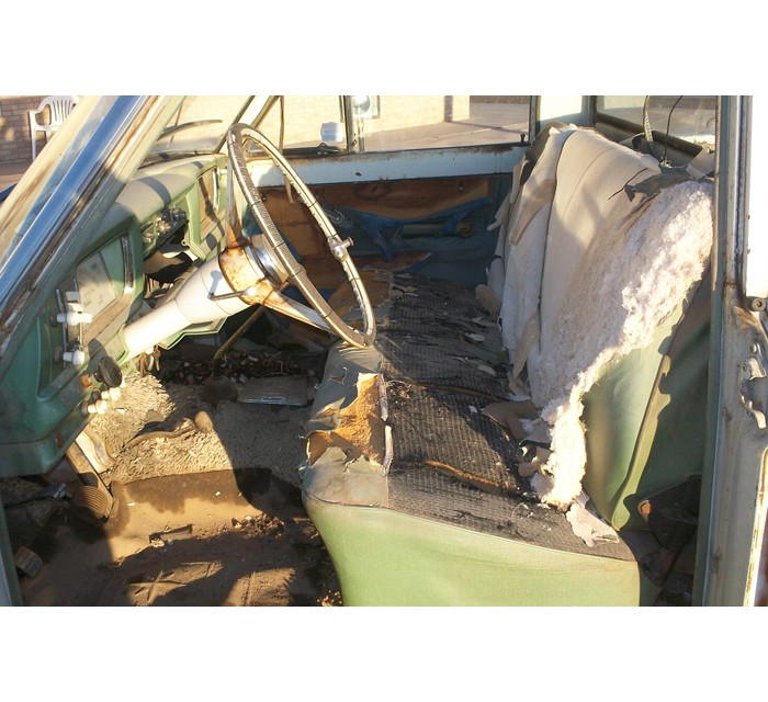 1964 Jeep J-300 Gladiator 4x4 Pick Up 5