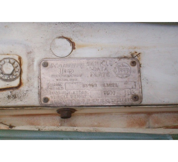 1964 Jeep J-300 Gladiator 4x4 Pick Up 7