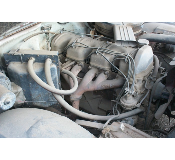 1964 Jeep J-300 Gladiator 4x4 Pick Up 9