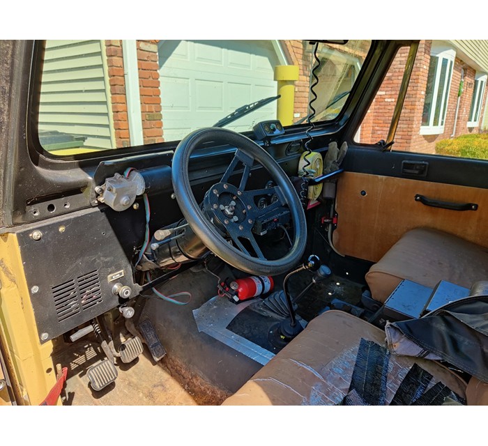 Customized 1986 Jeep CJ7 8