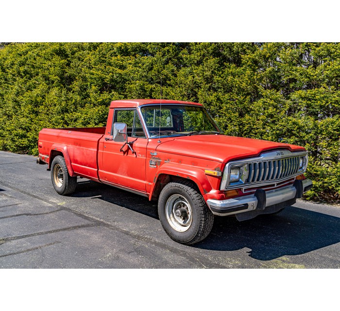 1985 4x4 Jeep J20 Pioneer 3/4 ton Long Bed