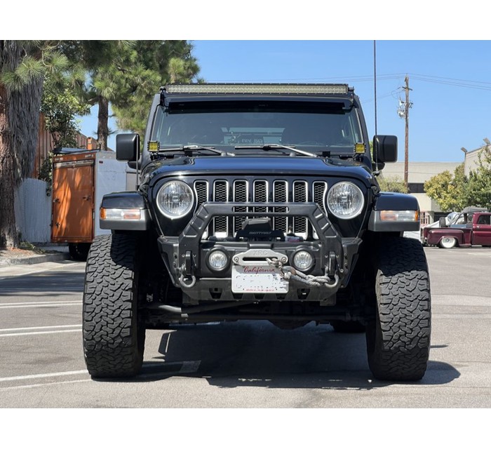 2018 Jeep Wrangler JL Sahara 4
