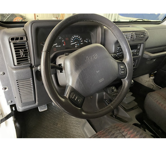 2000 Jeep Wrangler Sport Utility 2 Door 1