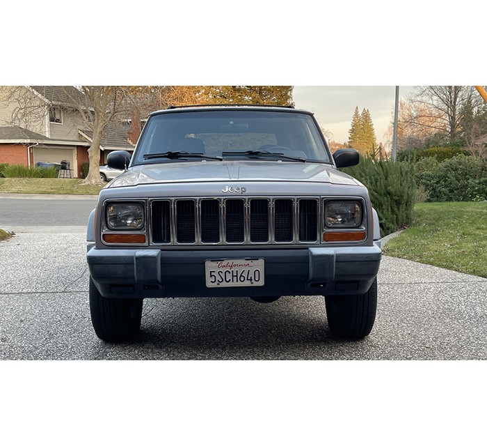 2000 Jeep Cherokee 4x4 Freedom Edition 2