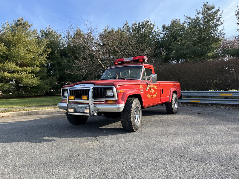 1985 Jeep J10 Fire Service Truck  1