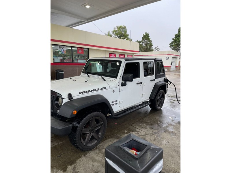 2017 Jeep Wrangler Unlimited Sport 3