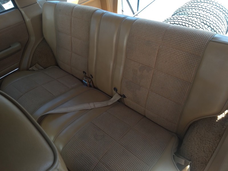 1985 Jeep Cherokee 2.8 V6 5-Speed 7