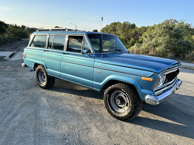 1978 Jeep Wagoneer 4