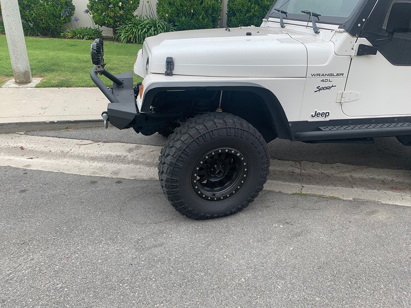 1999 Jeep Wrangler Great Condition 2