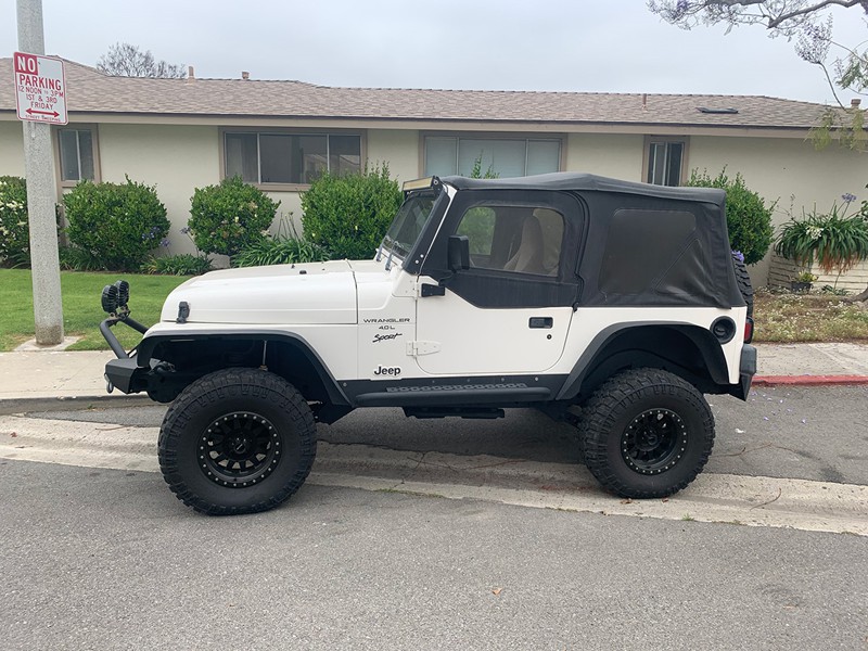 1999 Jeep Wrangler Great Condition 4
