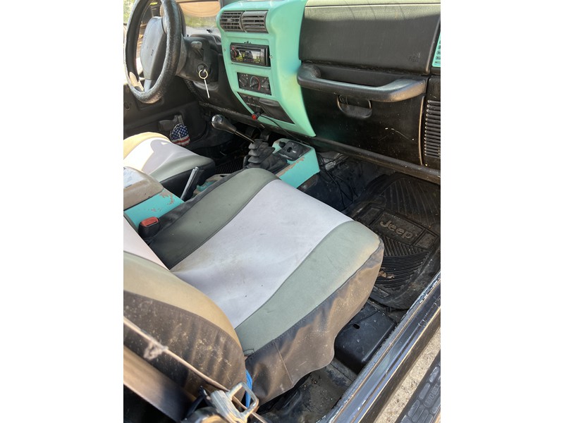 1999 Jeep Wrangler 6