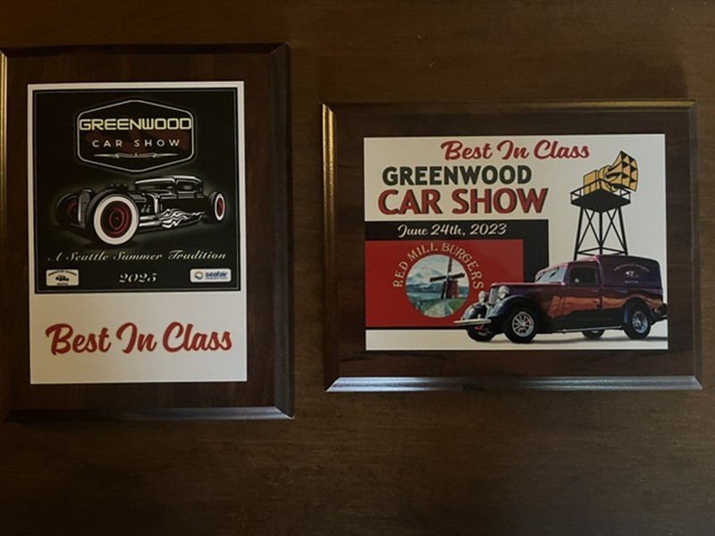 1968 AMC Jeep Gladiator J3000 DRW with chassis mounted Chinook Coach 2