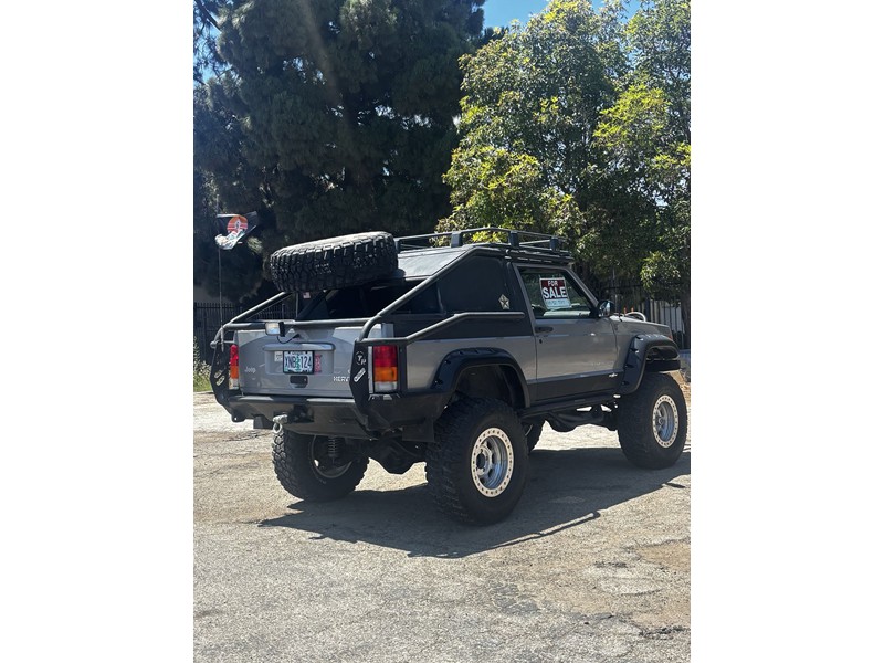 2000 Jeep XJ Cherokee 6